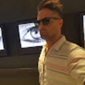 Meet your Posher, Aaron v